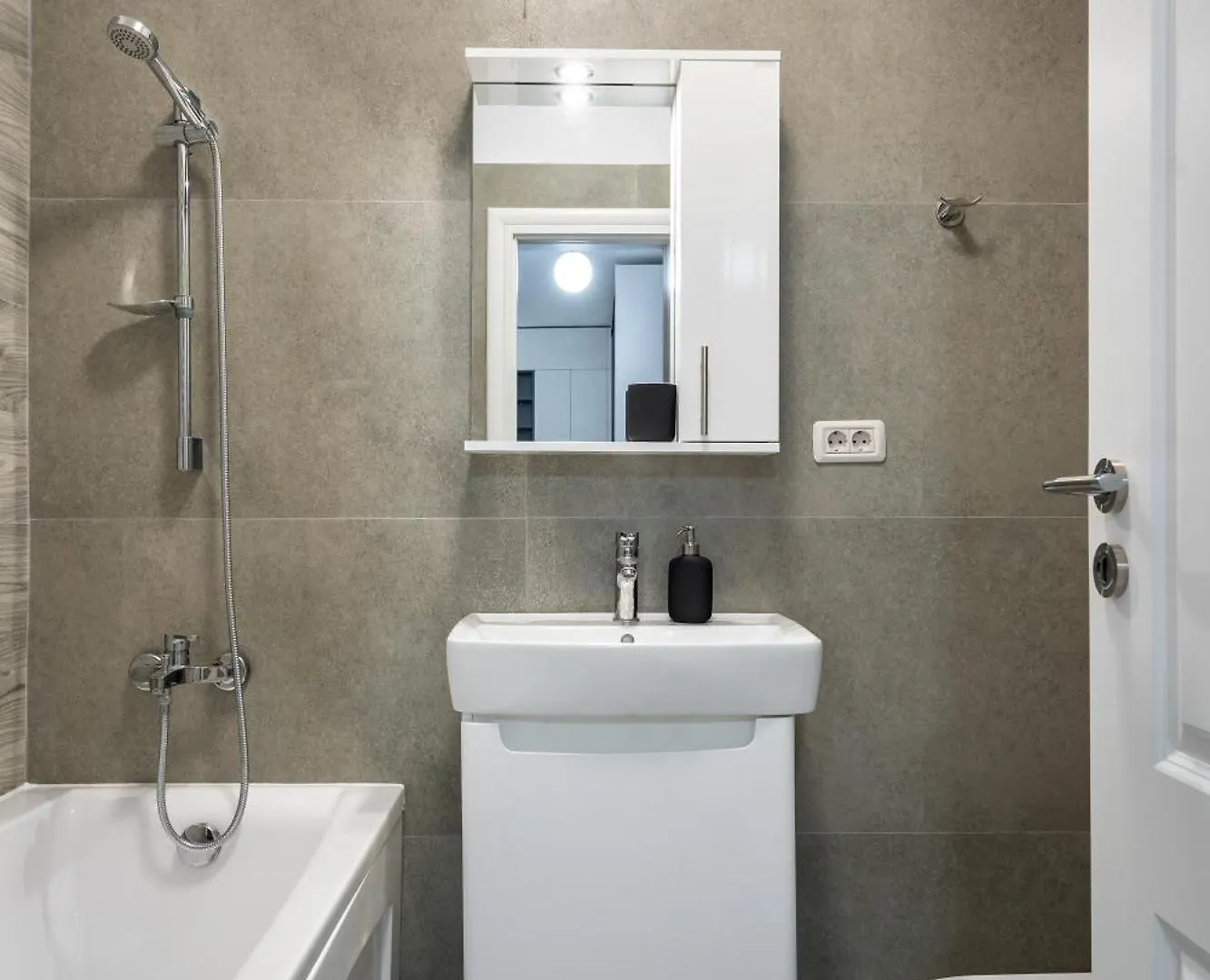 Central Spacious Apartment 224 Bucareste